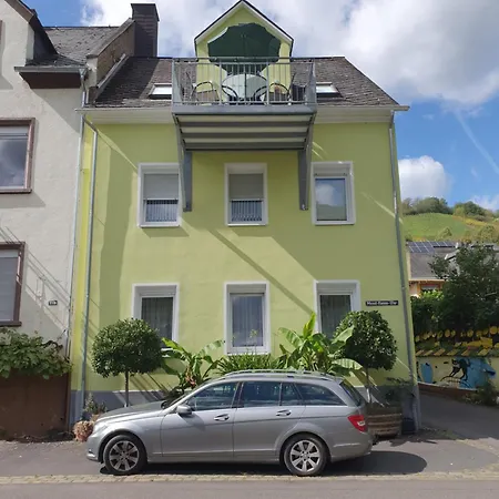 Apartamento Haus Margarete Zell an der Mosel